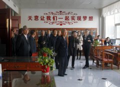 兗州區(qū)人大、政協(xié)領(lǐng)導(dǎo)蒞臨天意機(jī)械參觀考察