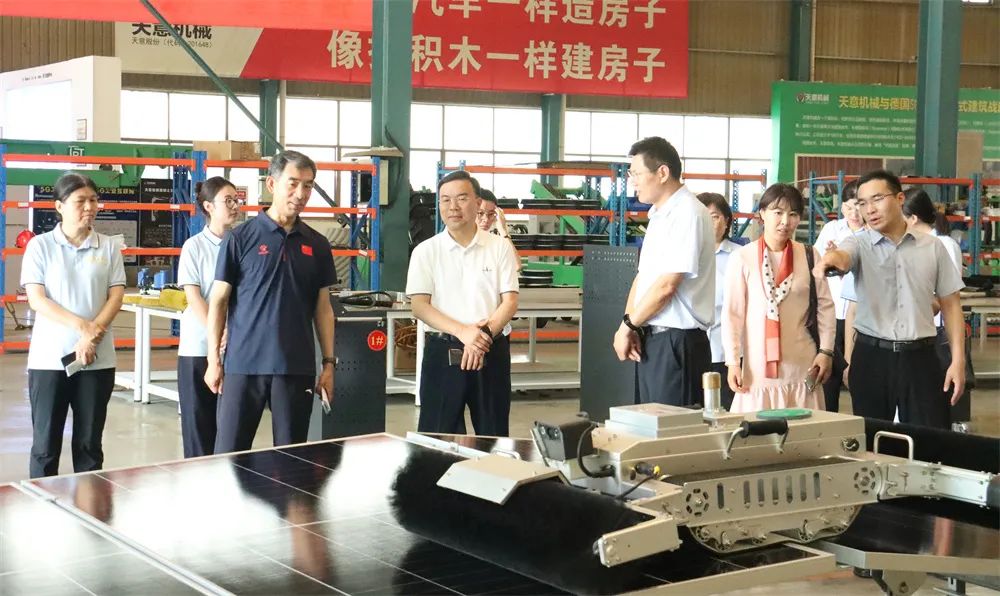 泰維能源集團(tuán)于希明董事長(zhǎng)一行蒞臨天意集團(tuán)參觀指導(dǎo)：共話創(chuàng)新發(fā)展 共謀合