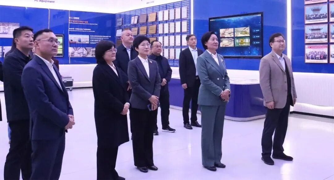 任城區(qū)政協(xié)黨組書記、主席李翠玲一行 蒞臨天意機(jī)械調(diào)研指導(dǎo)